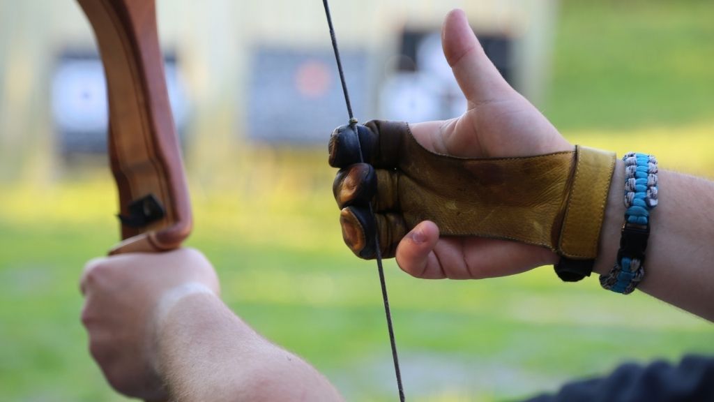 How To String A Bow Without A Stringer? (Explained)